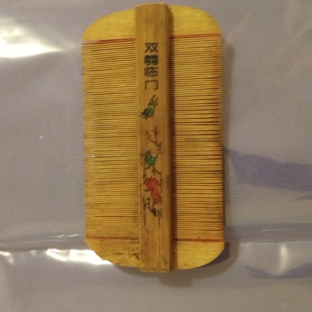 Bamboo comb finetooth